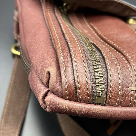VTG Women’s FOSSIL Brown Leather Logo Messenger Cross Body Bag Purse 11"x11" - Picture 5 of 15